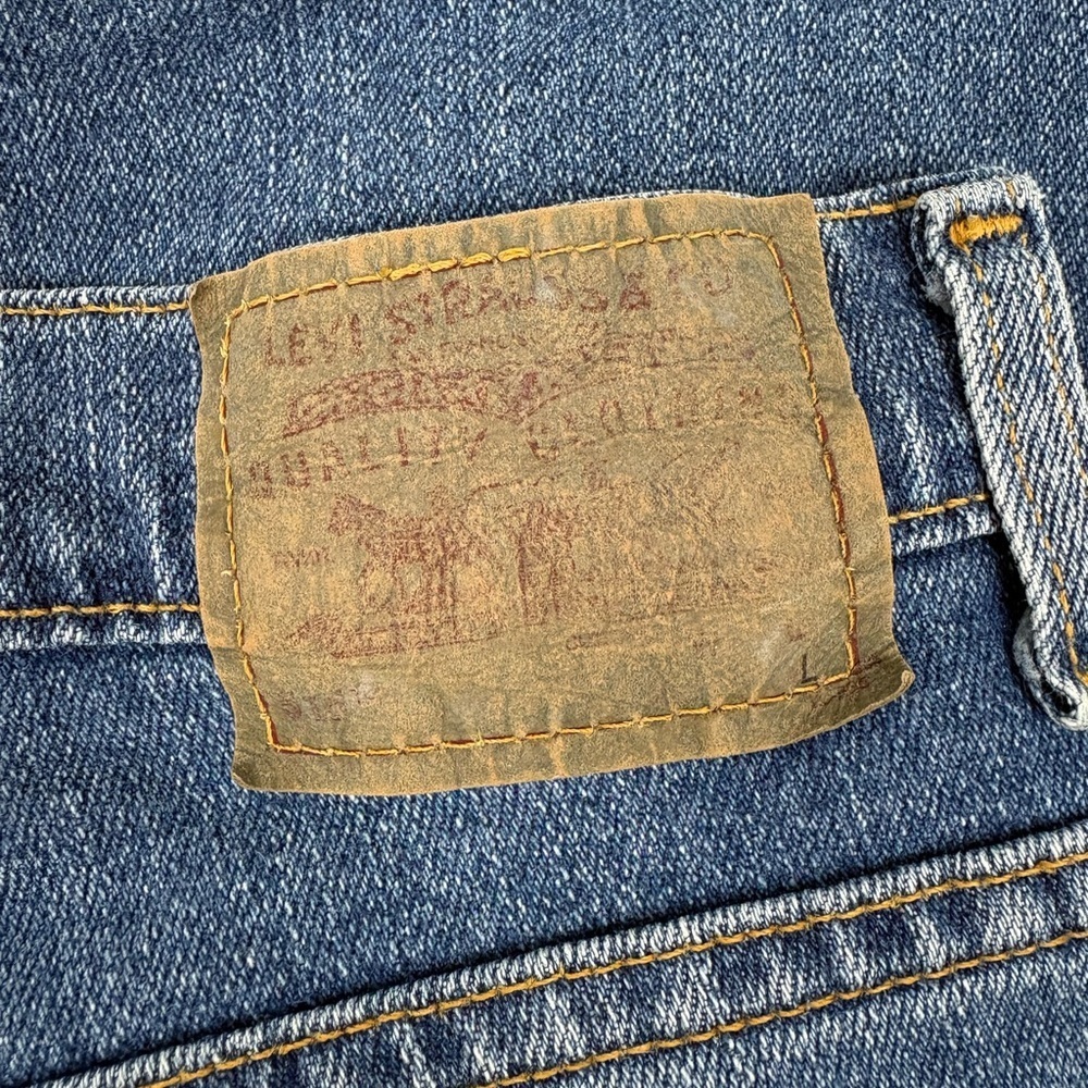 Levi's 515 Bootcut Lower Rise Jeans size 12 Y2K 2002 - 72% cotton medium wash - Picture 7 of 16